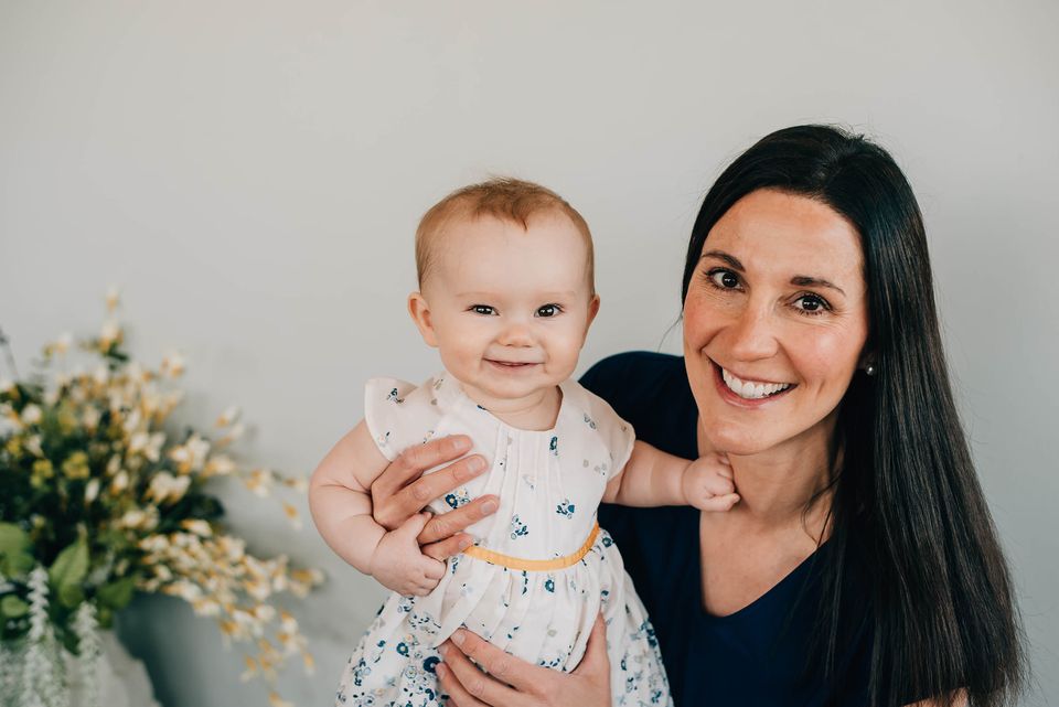 Mom and Baby (0 to 7 months) - Wednesday, April 29th at 1p.m. (1 spot)